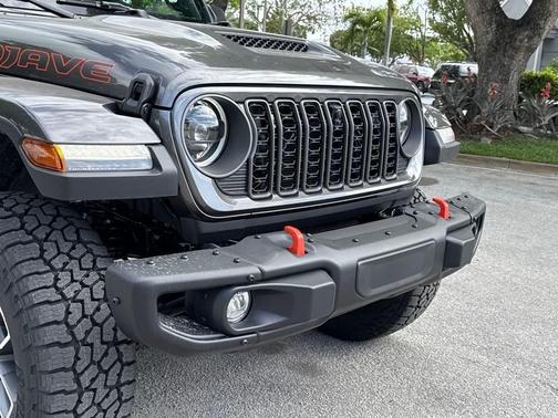 2025 Jeep Gladiator Mojave