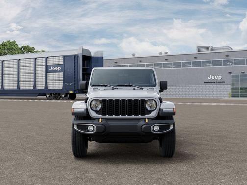 Bright White Clearcoat 2026 Jeep Gladiator 85th Anniversary Edition