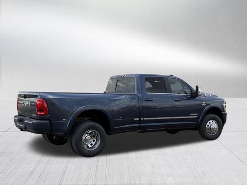 2026 RAM 3500 Limited