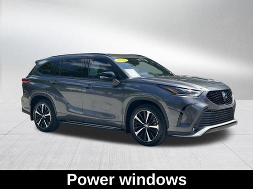 2022 Toyota Highlander XSE