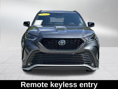 2022 Toyota Highlander XSE