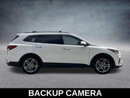 2017 Hyundai SANTA FE SE Ultimate