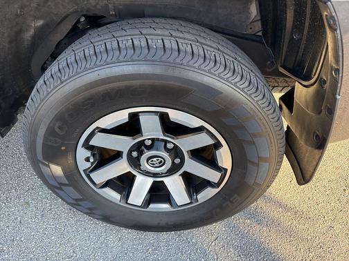 2022 Toyota 4Runner TRD Off Road Premium