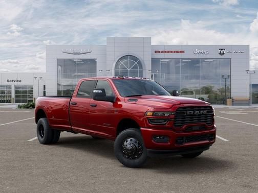 Molten Red Pearlcoat 2026 RAM 3500 Big Horn