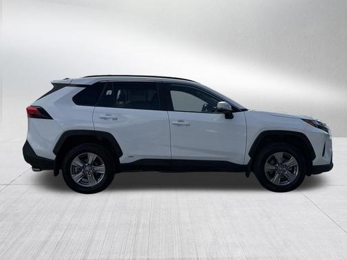 Ice 2024 Toyota RAV4 Hybrid XLE