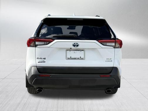 Ice 2024 Toyota RAV4 Hybrid XLE