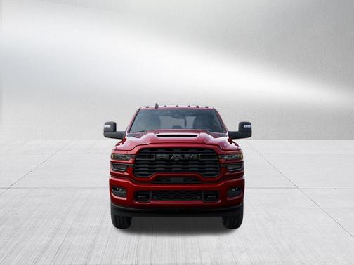 Molten Red Pearlcoat 2026 RAM 2500 Tradesman