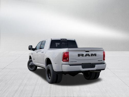 2026 RAM 3500 Limited