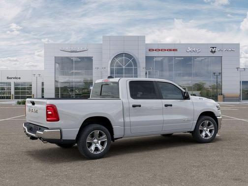 Bright White Clearcoat 2026 RAM 1500 Tradesman