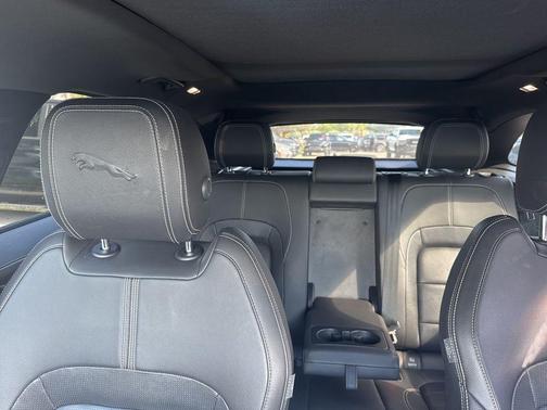 2025 Jaguar F-PACE P250 R-Dynamic S