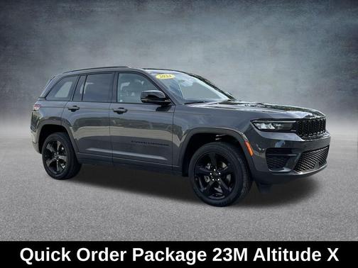 2024 Jeep Grand Cherokee Laredo