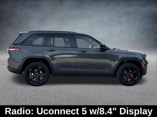 2024 Jeep Grand Cherokee Laredo