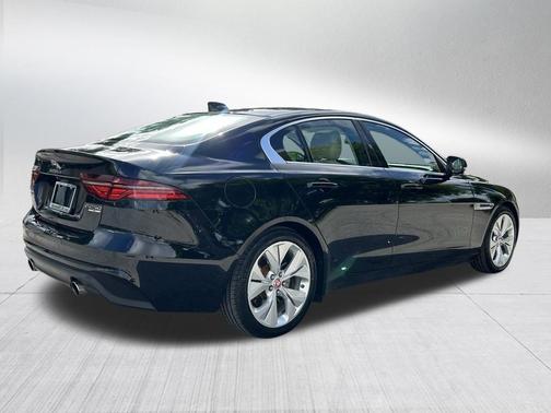 Narvik Black 2020 Jaguar XE S