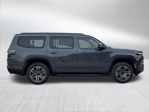 2026 Jeep Grand Wagoneer 