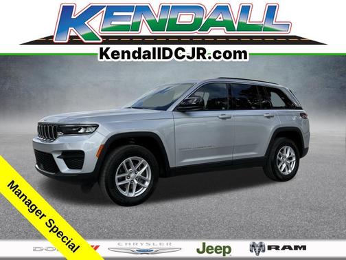 2024 Jeep Grand Cherokee Laredo