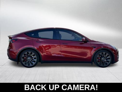 2024 Tesla Model Y Performance