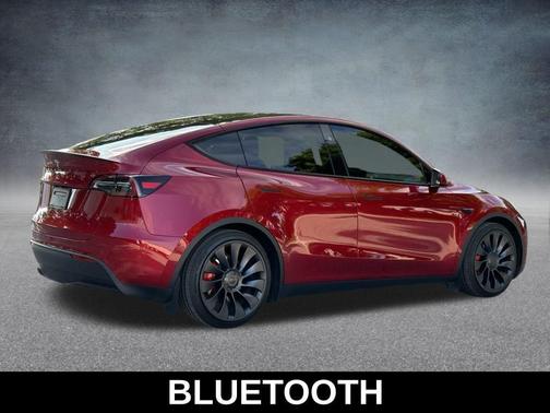 2024 Tesla Model Y Performance