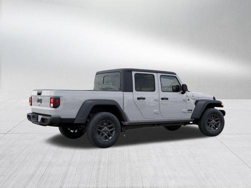 Bright White Clearcoat 2026 Jeep Gladiator Sport