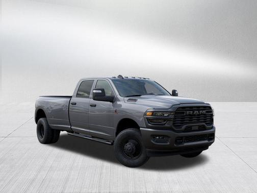 Ceramic Gray Clearcoat 2026 RAM 3500 Tradesman
