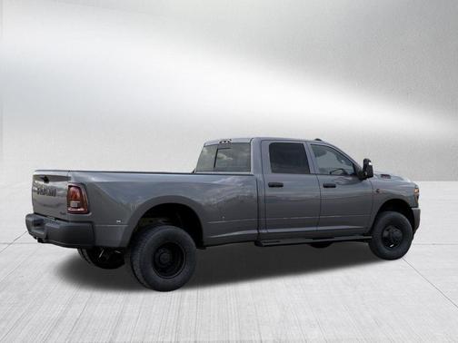 Ceramic Gray Clearcoat 2026 RAM 3500 Tradesman