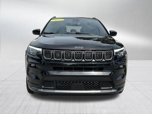 2023 Jeep Compass Altitude