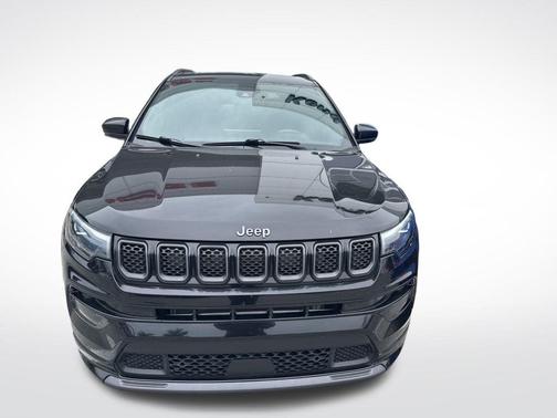 2023 Jeep Compass Altitude