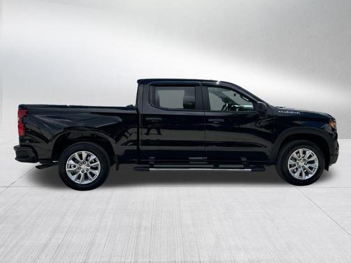 Black 2024 Chevrolet Silverado 1500 Custom