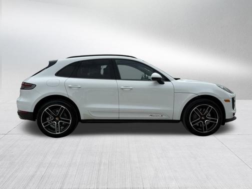 White 2020 Porsche Macan S