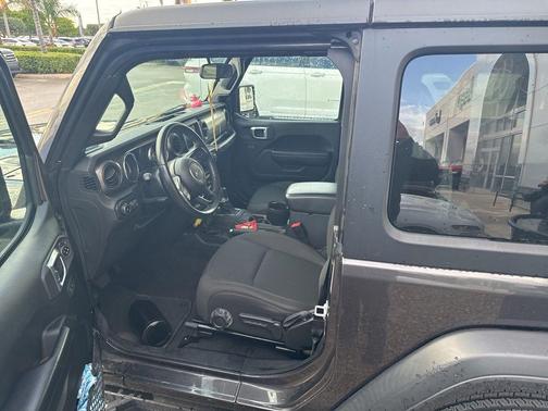 2020 Jeep Wrangler Sport S