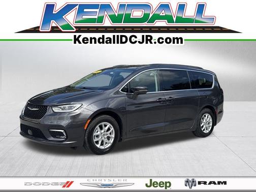 2022 Chrysler Pacifica Touring-L