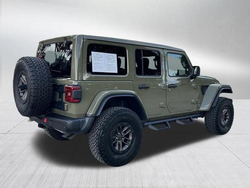 41 2025 Jeep Wrangler Rubicon 392