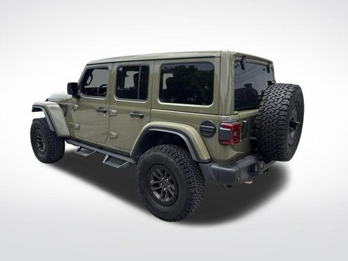 41 2025 Jeep Wrangler Rubicon 392
