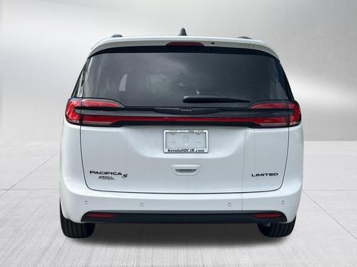 2025 Chrysler Pacifica Limited