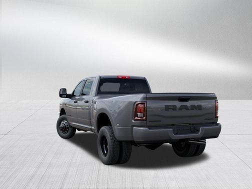 Ceramic Gray Clearcoat 2026 RAM 3500 Big Horn