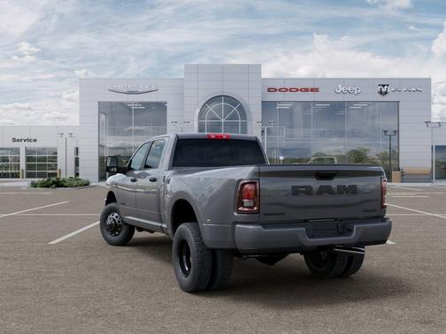 Ceramic Gray Clearcoat 2026 RAM 3500 Big Horn