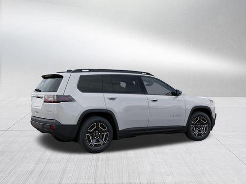 Bright White Clearcoat 2026 Jeep Cherokee Limited