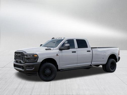 Bright White Clearcoat 2026 RAM 3500 Tradesman