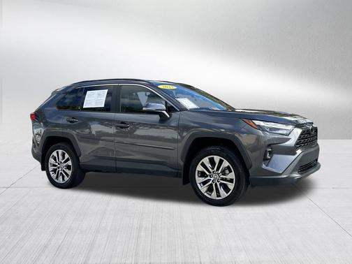 2023 Toyota RAV4 XLE Premium