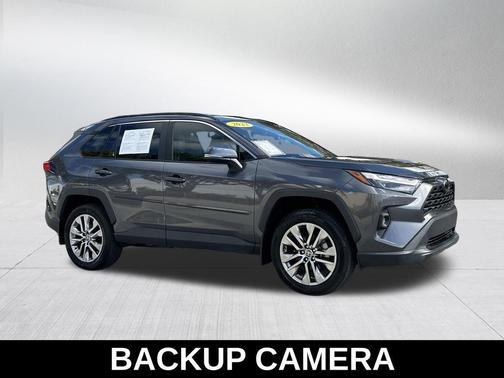 2023 Toyota RAV4 XLE Premium