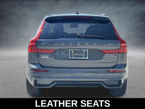 2024 Volvo XC60 B5 Plus Dark Theme