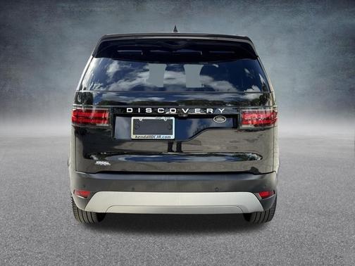 Santorini Black 2021 Land Rover Discovery S