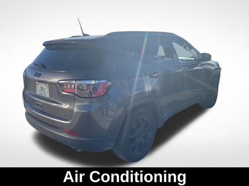 2022 Jeep Compass Altitude