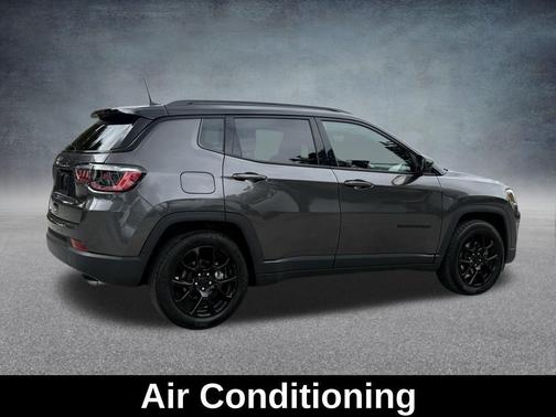 2022 Jeep Compass Altitude