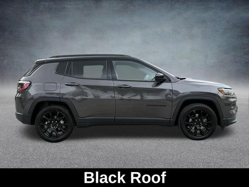 2022 Jeep Compass Altitude