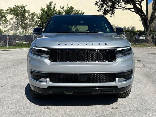 Silver Zynith 2025 Jeep Wagoneer Series III