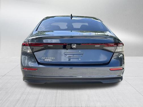 Meteorite Gray Metallic 2025 Honda Accord LX