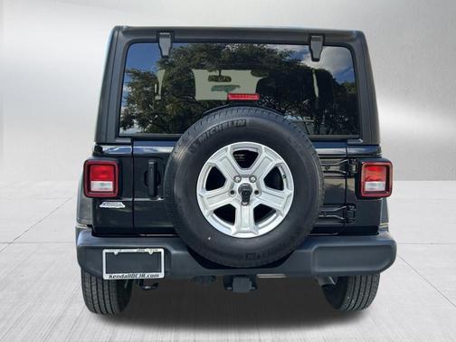 2022 Jeep Wrangler Unlimited Sport