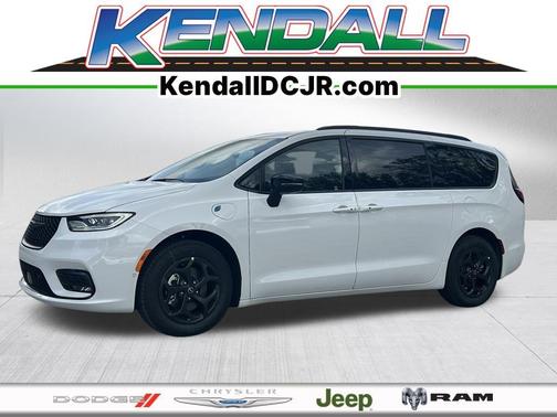 2025 Chrysler Pacifica Hybrid Select