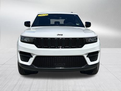 2024 Jeep Grand Cherokee Laredo