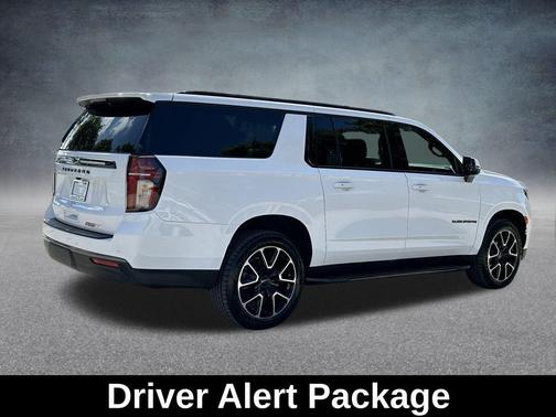 2022 Chevrolet Suburban RST
